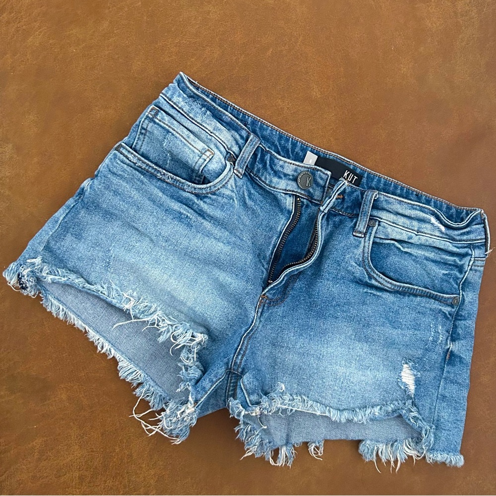 Kut from the kloth Jane high rise short